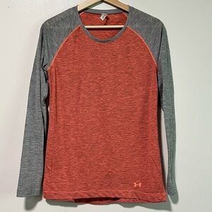Under Armour HeatGear Long Sleeve Colorblock Athletic Top - Women’s Small
